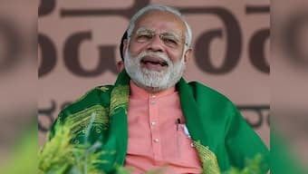 Narendra Modi calls Siddaramaiah govt "seedha rupaiya sarkar", Congress hits back with "maun Modi" jibe