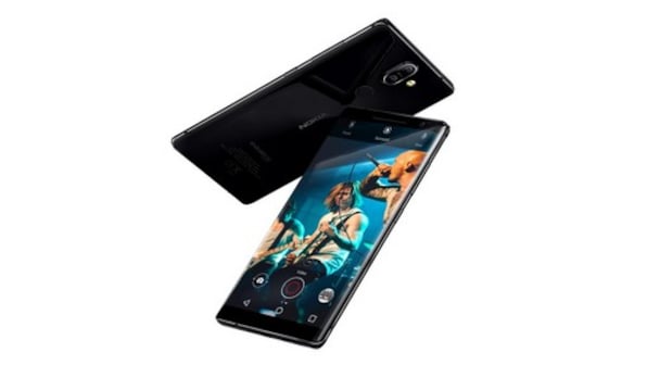 Nokia 8 Sirocco first impressions: This premium flagship from Nokia looks promising with its curved glass display