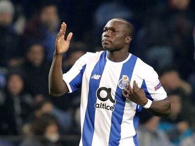 Soccer Football - Champions League - FC Porto vs AS Monaco - Estadio do Dragao, Porto, Portugal - December 6, 2017 Porto's Vincent Aboubakar celebrates scoring their first goal REUTERS/Miguel Vidal - RC16E56E7500