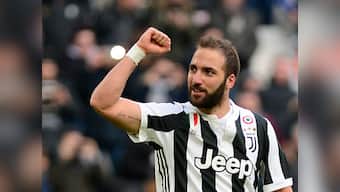 Serie A: Gonzalo Higuain nets hat-trick as Juventus thrash Sassuolo 7-0, Napoli remain on top with win over Benevento