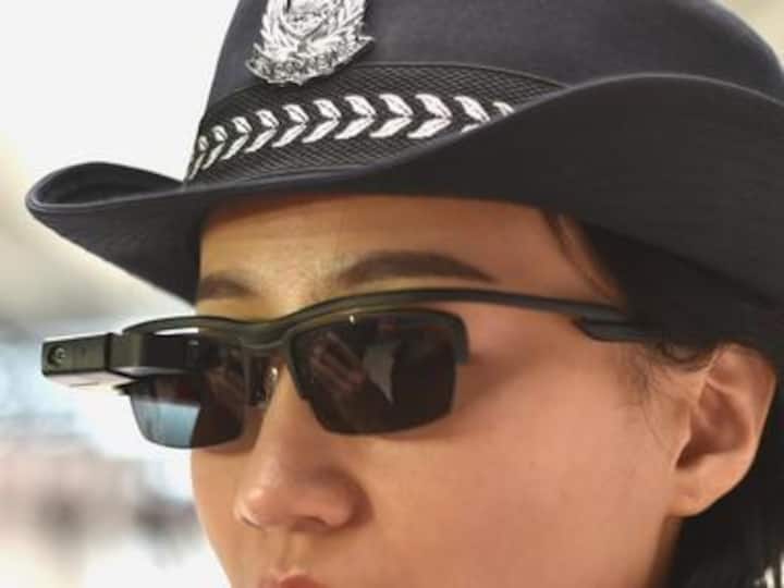 Chinese police are tracking citizens using facial-recognition supporting sunglasses