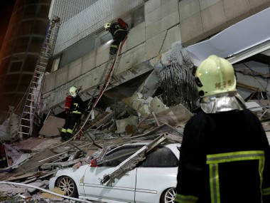 Powerful 6.4 magnitude earthquake strikes Taiwan's port city of Hualien; 2 dead, over 100 injured Powerful 6.4 magnitude earthquake strikes Taiwan's port city of Hualien; 2 dead, over 100 injured