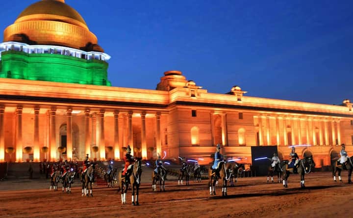 President Ram Nath Kovind, First Lady Savita celebrate Rashtrapati Bhavan Divas in New Delhi