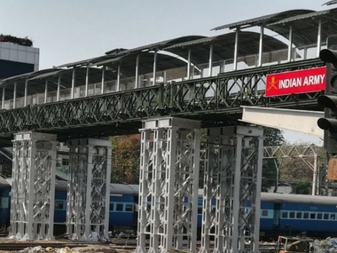 Months after Elphinstone Road stampede, new FOB opens to public; Piyush Goyal, Devendra Fadnavis thank Indian Army Months after Elphinstone Road stampede, new FOB opens to public; Piyush Goyal, Devendra Fadnavis thank Indian Army