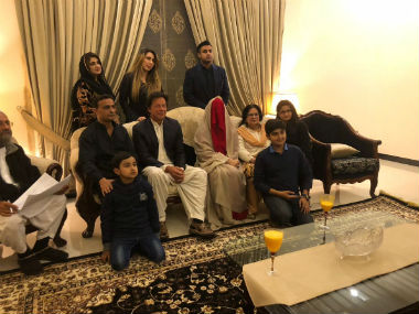 Imran Khan ties knot for third time; Cricketer-turned-politician marries his spiritual guide Bushra Maneka in Pakistan Imran Khan ties knot for third time; Cricketer-turned-politician marries his spiritual guide Bushra Maneka in Pakistan