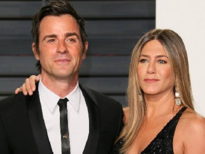 Jennifer Aniston, Justin Theroux may not have been legally married; marriage license reportedly missing