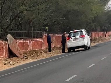 Congress schools BJP on Swachh Bharat as snap of Rajasthan minister urinating in public goes viral Congress schools BJP on Swachh Bharat as snap of Rajasthan minister urinating in public goes viral