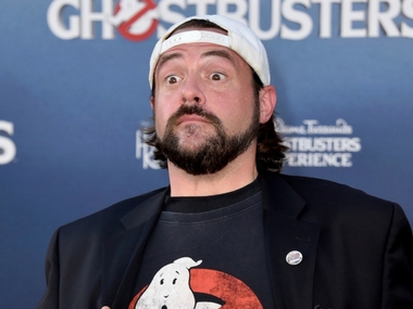 Kevin Smith reassures fans he's 'still above ground' after suffering massive heart attack Kevin Smith reassures fans he's 'still above ground' after suffering massive heart attack
