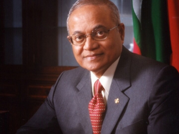 Maldives former president Maumoon Gayoom charged with terrorism for attempting to topple Abdulla Yameen government