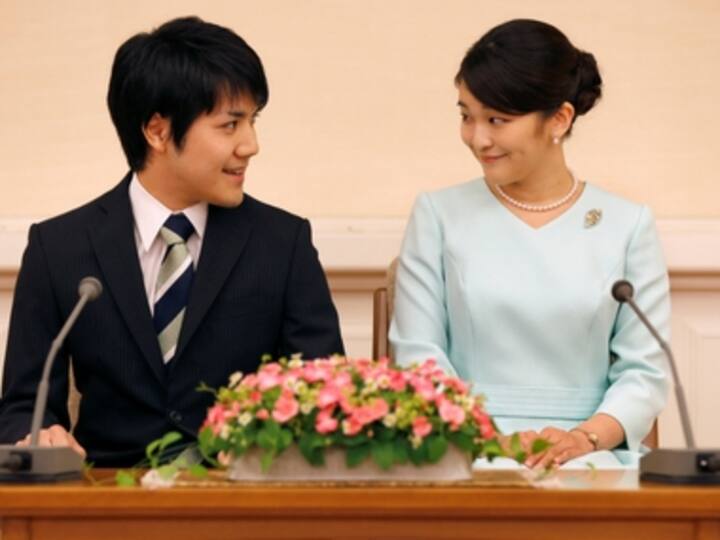 Japan's Princess Mako postpones wedding to 2020, cites lack of time to make 'sufficient preparations' Japan's Princess Mako postpones wedding to 2020, cites lack of time to make 'sufficient preparations'
