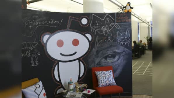 Reddit removes deepfakes and other related threads which publish non-consensual pornography