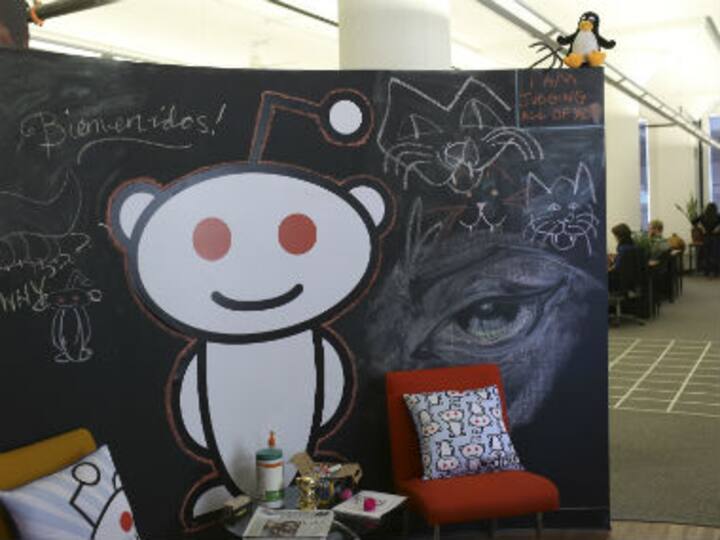 Reddit removes deepfakes and other related threads which publish non-consensual pornography