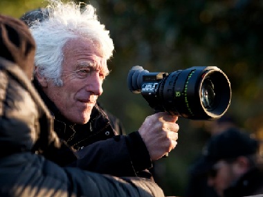 ASC Awards: Roger Deakins wins top cinematography honour for sci-fi film Blade Runner 2049 ASC Awards: Roger Deakins wins top cinematography honour for sci-fi film Blade Runner 2049