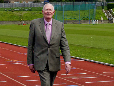 Legendary British runner Roger Bannister, first athlete to break four-minute mile, dies aged 88 Legendary British runner Roger Bannister, first athlete to break four-minute mile, dies aged 88