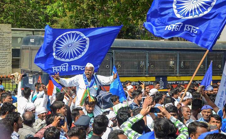 Bhima-Koregaon violence: Thousands join Prakash Ambedkar's 'Elgar March' demanding Sambhaji Bhide's arrest Bhima-Koregaon violence: Thousands join Prakash Ambedkar's 'Elgar March' demanding Sambhaji Bhide's arrest