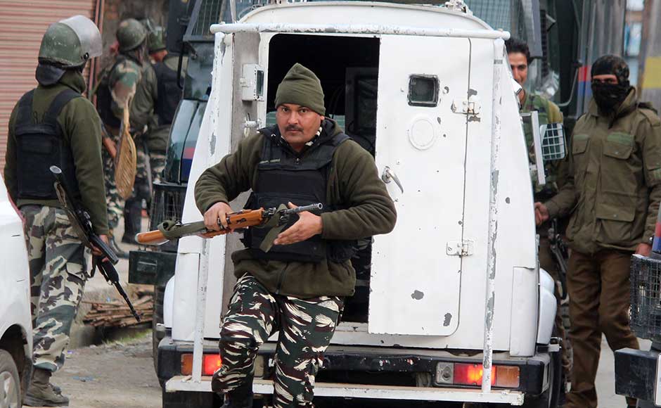 Acting on specific information about the presence of militants in Shistragam village in Dooru area of Anantnag, security forces launched a search and cordon operation in the area late Friday night, a police official said. Firstpost/Sameer Mushtaq Security forces gun down two JeM militants in Jammu and Kashmir's Anantnag district