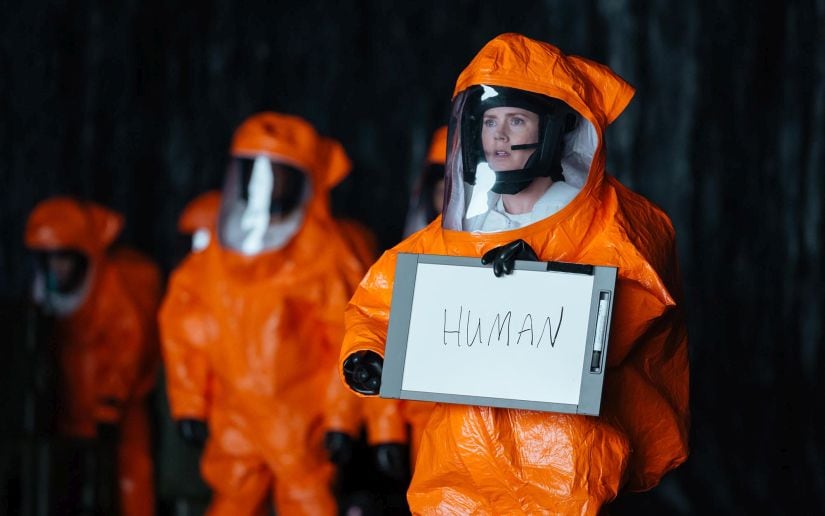Arrival tells the story of a linguist (Amy Adams), who attempts to communicate with aliens who have mysteriously arrived on Earth.