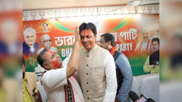 Tripura CM Biplab Kumar Deb claims those who oppose Hindi do not love India, adds that he is not anti-English
