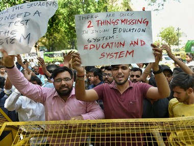 CBSE paper leak: Delhi Police questions over 60 people to trace origin of leak; six students detained in Jharkhand CBSE paper leak: Delhi Police questions over 60 people to trace origin of leak; six students detained in Jharkhand