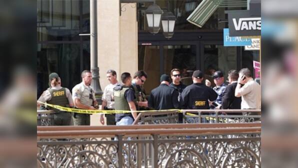 Man shoots wife to death at California mall, turns gun on self; in critical condition, say officials