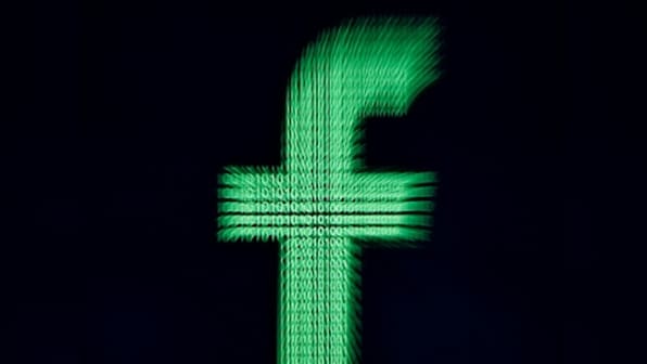 Cambridge Analytica scandal: 355 Facebook users in India compromised the privacy of 5 lakh others