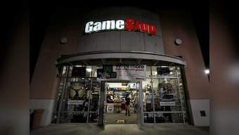 GameStop's reported revenue beat analysts’ estimates for the fourth straight quarter; Nintendo Switch sales still going strong