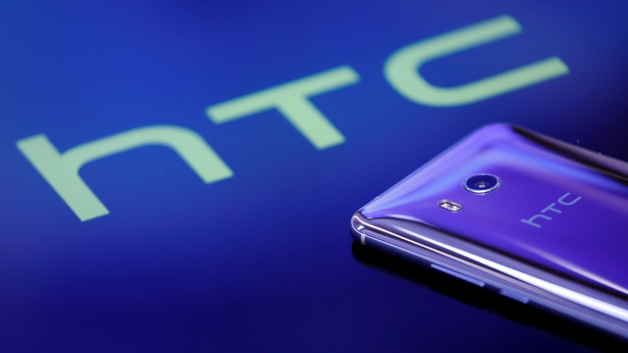 HTC to cut 1,500 manufacturing jobs from its Taiwan plant by end of September HTC to cut 1,500 manufacturing jobs from its Taiwan plant by end of September