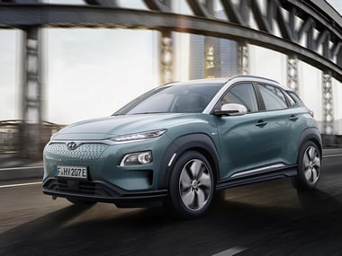 The Hyundai Kona Electric is characterised by its distinctive high-contrast fender cladding.