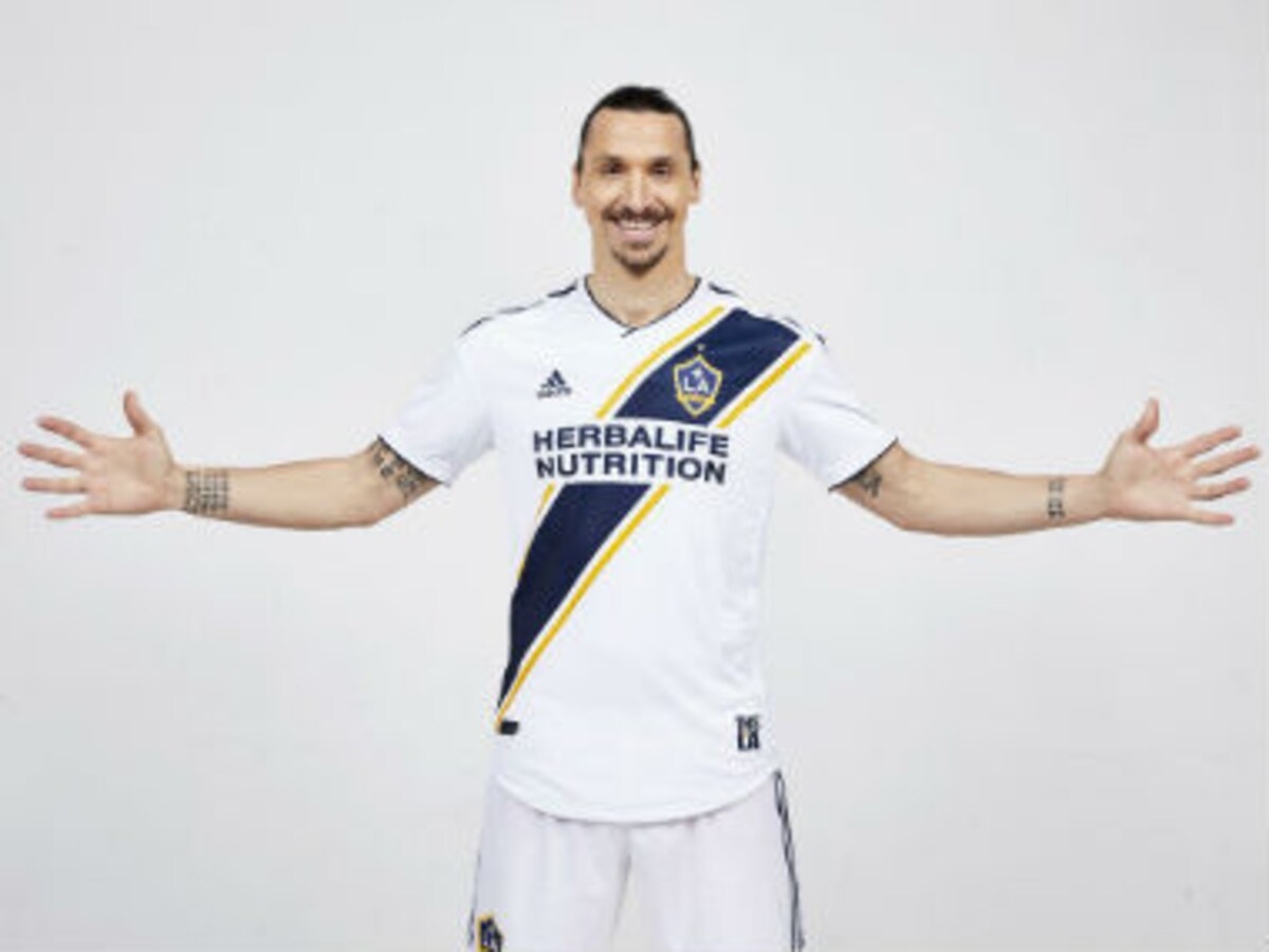 Sigi Schmid: Zlatan Ibrahimovic could make debut in LA derby - Eurosport