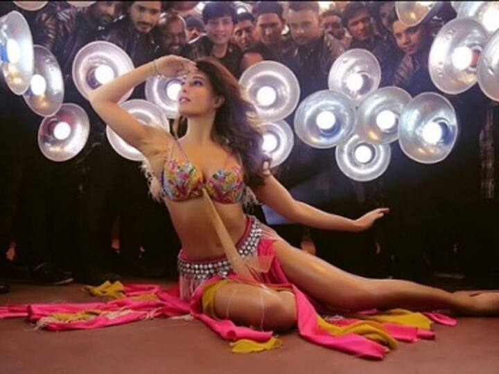 Jacqueline Fernandez pays tribute to Madhuri Dixit in Baaghi 2 song 'Ek Do Teen'; first look, teaser revealed