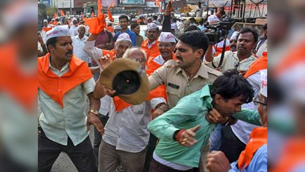 Clashes erupt between Lingayat and Veerashaiva followers in Kalaburagi, four people taken into custody