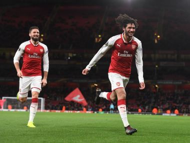 Premier League: Egyptian midfielder Mohamed Elneny signs new long-term contract with Arsenal Premier League: Egyptian midfielder Mohamed Elneny signs new long-term contract with Arsenal