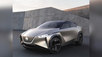 Nissan IMx KURO B2V technology monitors driver brain wave activity to improve reaction times when driving