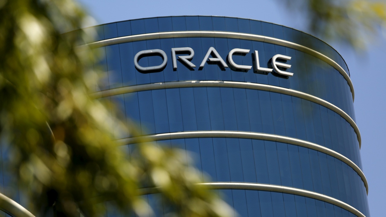 Oracle to make its 'Blockchain Cloud Service' available globally, including India Oracle to make its 'Blockchain Cloud Service' available globally, including India