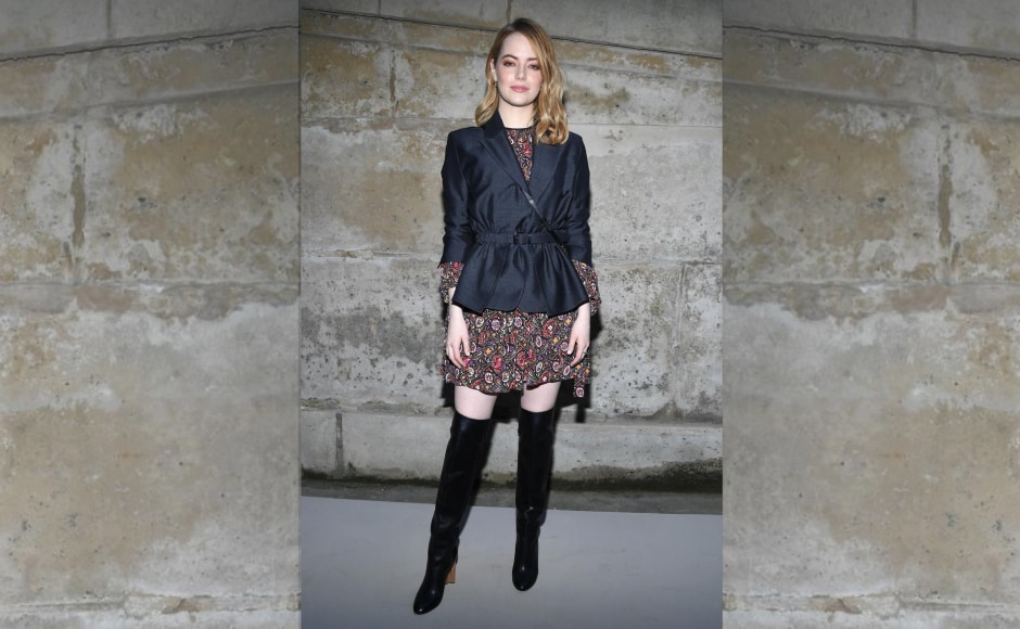 Emma STONE @ Paris Fashion Week 7 march 2022 show Louis Vuitton