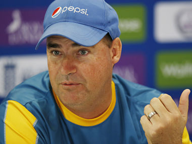 Australia ball-tampering scandal: Mickey Arthur backs Steve Smith to come back stronger, but says he's not sure about David Warner Australia ball-tampering scandal: Mickey Arthur backs Steve Smith to come back stronger, but says he's not sure about David Warner