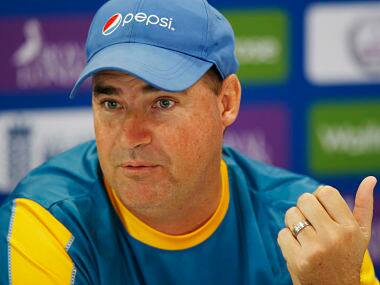 Australia ball-tampering scandal: Mickey Arthur backs Steve Smith to come back stronger, but says he's not sure about David Warner