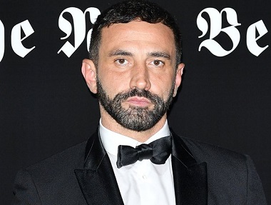 Burberry announces former Givenchy desginer Riccardo Tisci as new creative officer Burberry announces former Givenchy desginer Riccardo Tisci as new creative officer