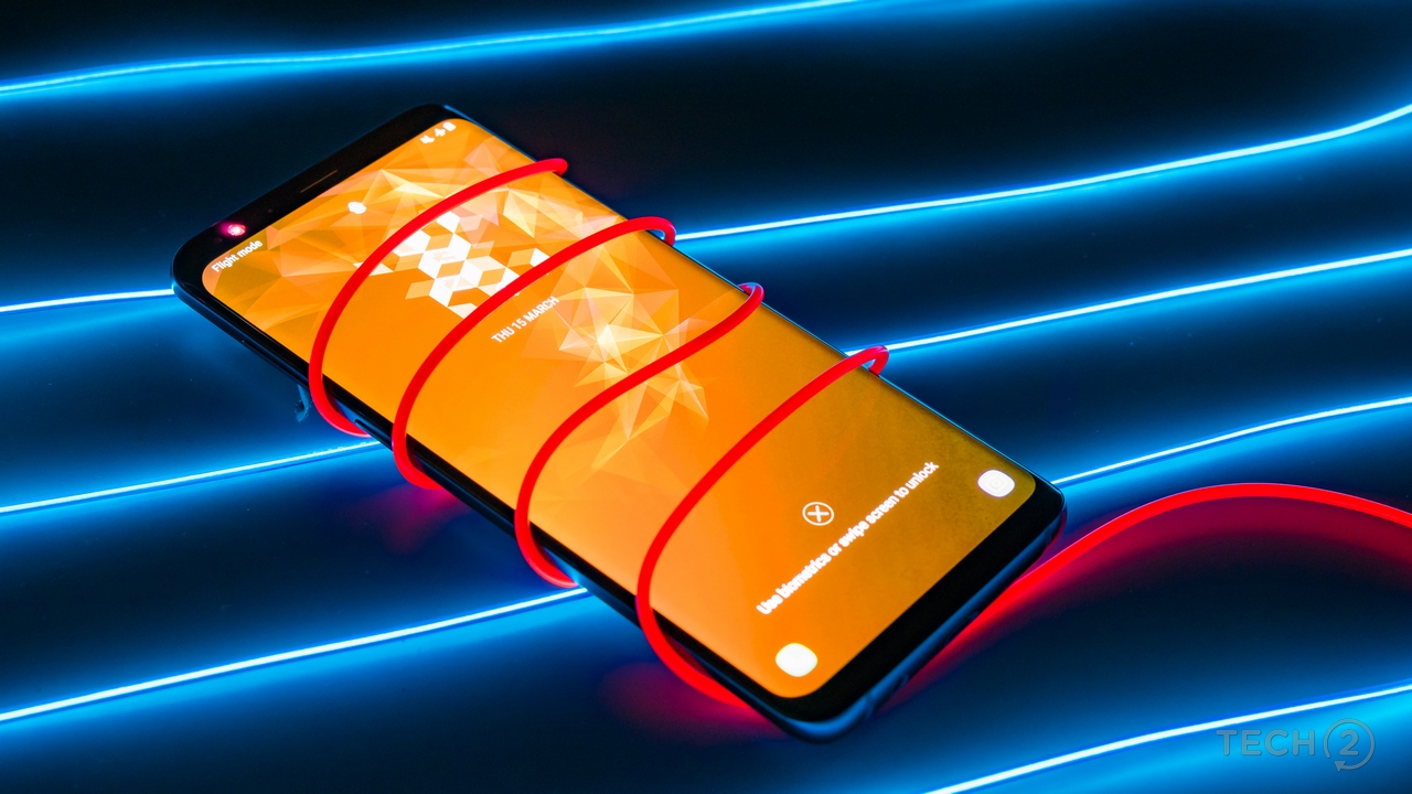 Samsung's foldable smartphone revealed in concept images and they look stunning Samsung's foldable smartphone revealed in concept images and they look stunning