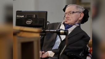 Time travelers from the future are invited to Stephen Hawking's memorial service in Westminster Abbey