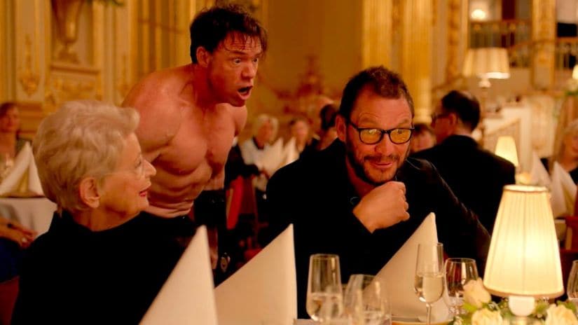 A still from The Square