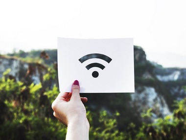 Govt to provide free WiFi services through BharatNet in villages across India till March 2020 : Ravi Shankar Prasad Govt to provide free WiFi services through BharatNet in villages across India till March 2020 : Ravi Shankar Prasad
