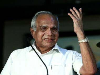 Theni forest fire: Tamil Nadu governor Banwarilal Purohit condoles death of ten trekkers, hopes for early recovery of injured
