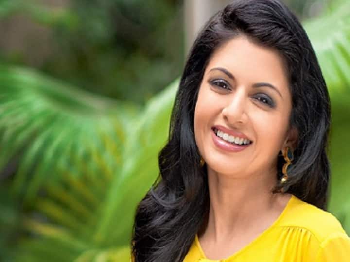 Bhagyashree will return to screen after two decades; Maine Pyar Kiya actress to play Revathy's part in Telugu remake of 2 States