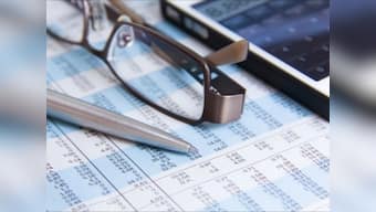 HDFC AMC sets IPO price band at Rs 1,095-1,100; public issue to open on 25 July