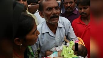 Encephalitis outbreak in Bihar: Toll mounts to 129; resident doctor deployed at Muzaffarpur's SKMCH suspended for negligence