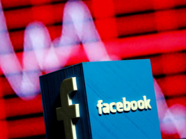 Facebook users in US have remained loyal to the platform despite Cambridge Analytica data scandal, reveals poll Facebook users in US have remained loyal to the platform despite Cambridge Analytica data scandal, reveals poll