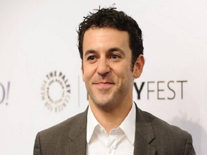 Fred Savage denies sexual harassment allegations by former colleague; 20th Century Fox also extends support