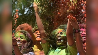 On Holi, here's a look at how Urdu poet Nazeer Banarasi wove the festival of colours into his verses