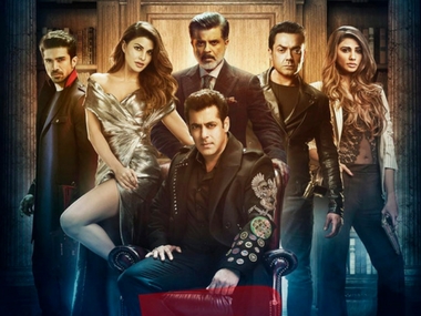 Salman Khan reveals first Race 3 poster with full cast; introduces Anil Kapoor as his 'boss' Salman Khan reveals first Race 3 poster with full cast; introduces Anil Kapoor as his 'boss'